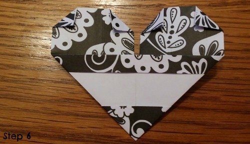 step 6 origami heart via mini van dreams
