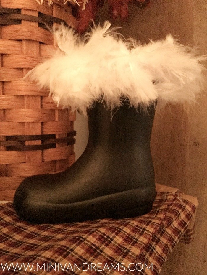 Santa Boots Decoration | Mini Van Dreams