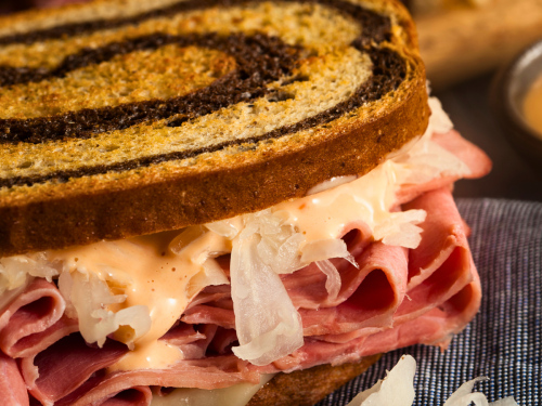 What I Cooked This Week Reubens, Brats, Pizza & Easy Summer Dinners